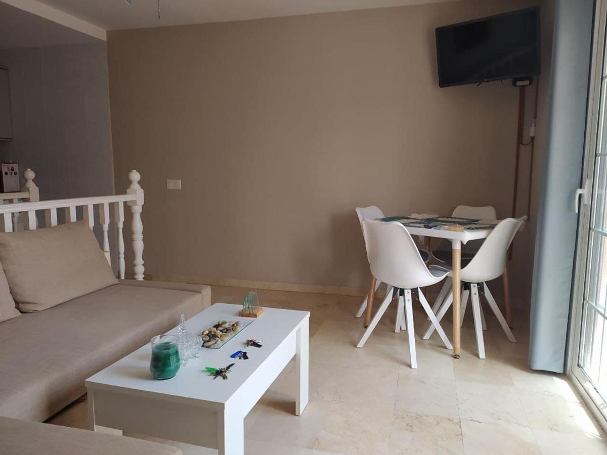 Arena B-11 Apartment *